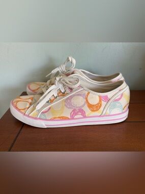 Coach Women’s Rainbow Optic Art Lace Up Sneakers Tennis Shoes Size 8.5